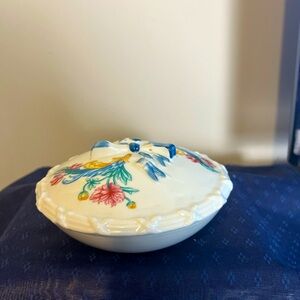 Vintage Palais De Versailles Elizabeth Arden Powder Bowl With Lid No Powder